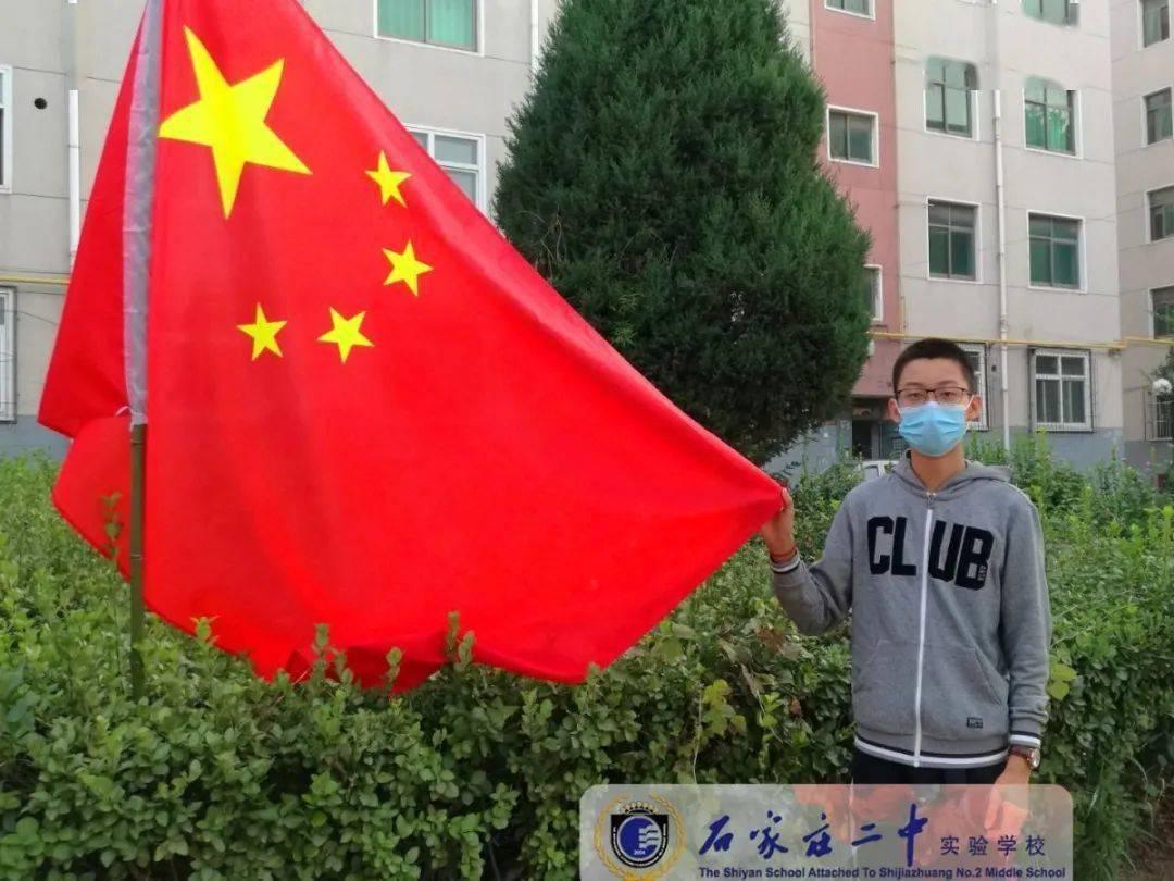 神秘洞口逃脱